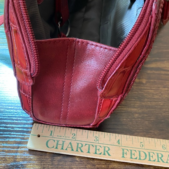 MC Marc Chantal NWOT purse handbag - Picture 4 of 10